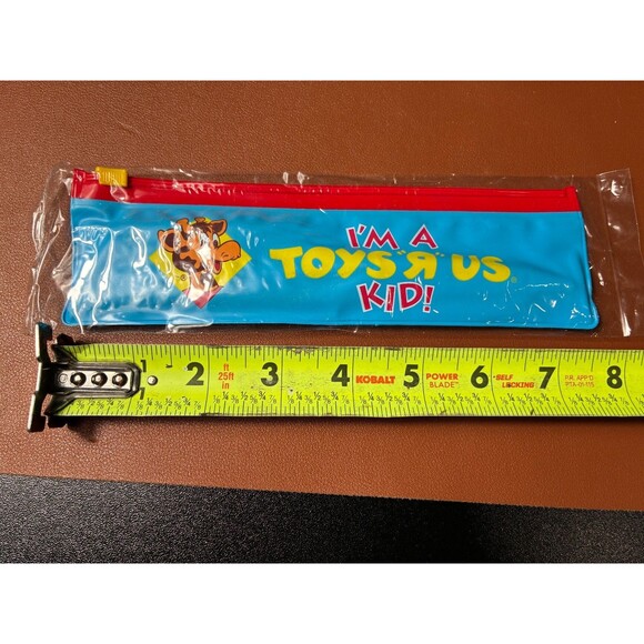 Vintage 1995 Toys R Us Geoffrey Giraffe Pencil Case - Picture 4 of 4